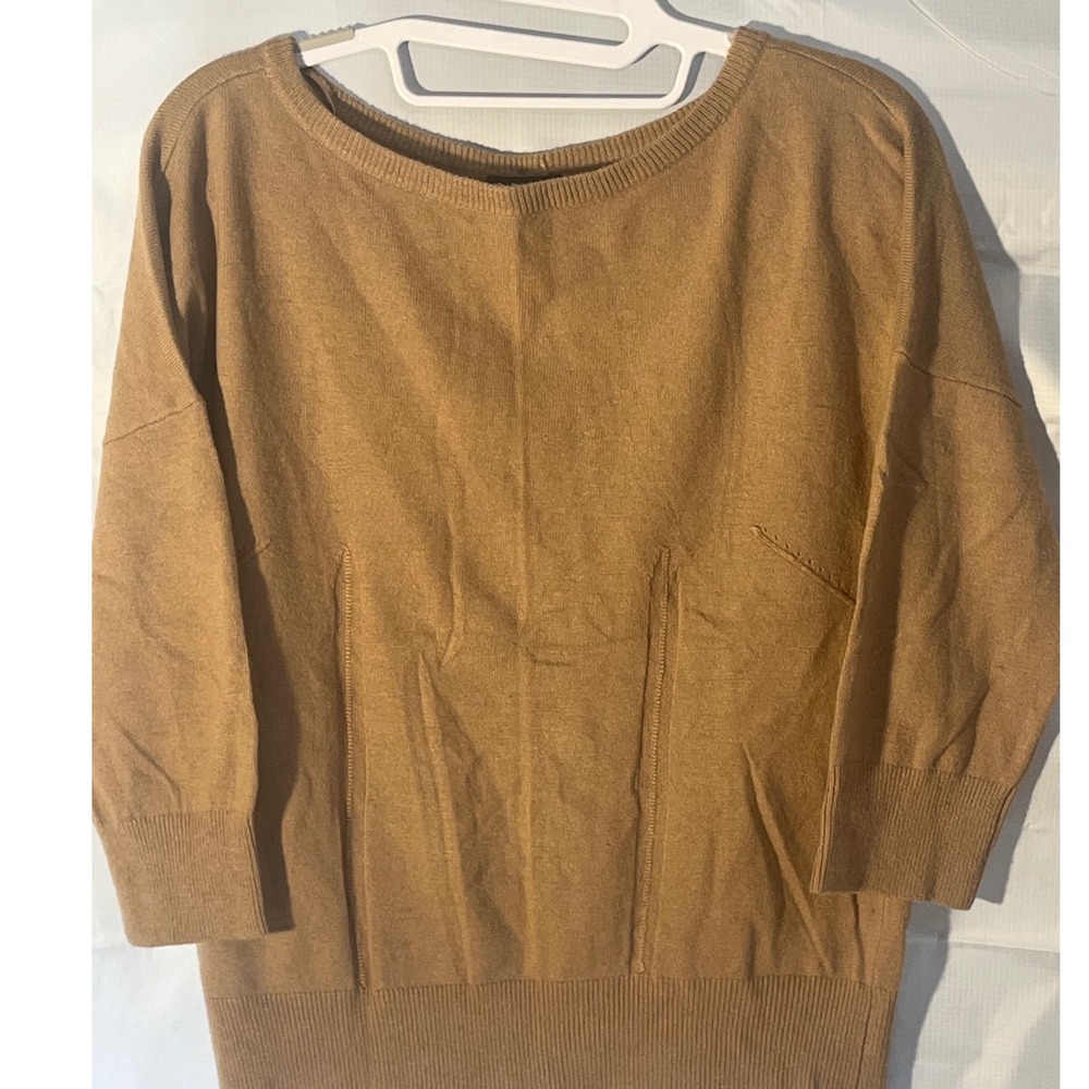 Ann Taylor Womens Camel Brown Button Back Boat Neck Sweater Size M 3/4 Sleeve
